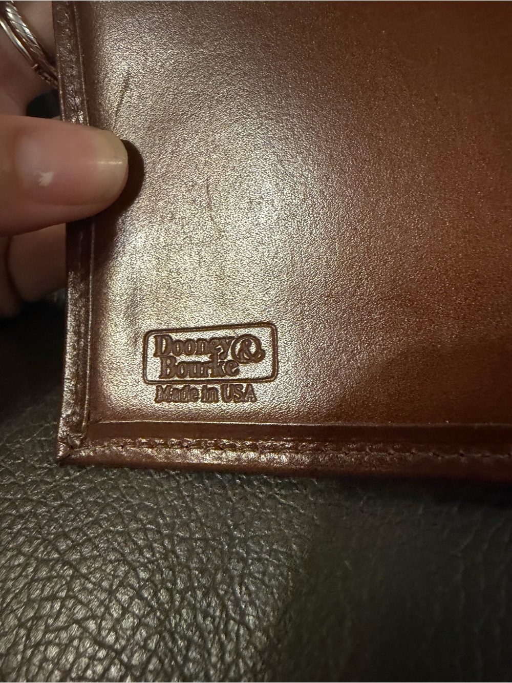 Vintage Dooney & Bourke Wallet - Picture 9 of 10
